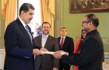 Ambassador of India to Venezuela Mr. P.K. Ashok Babu presented his credentials to the Honble President of the Bolivarian Republic of Venezuela H.E. Nicolas Maduro at a ceremony held at Miraflores Palace on Monday 20 Nov 2023.